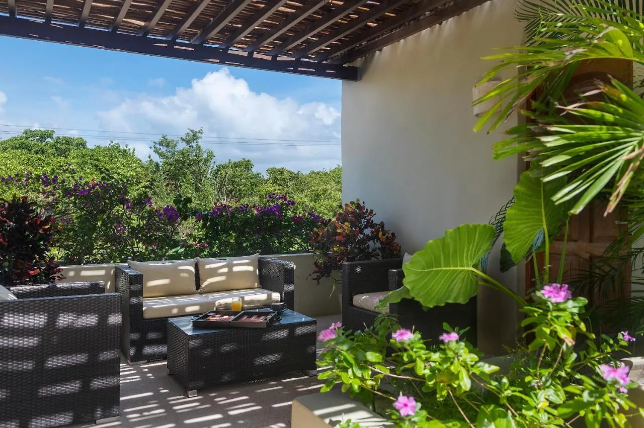 Mereva Tulum 4*,